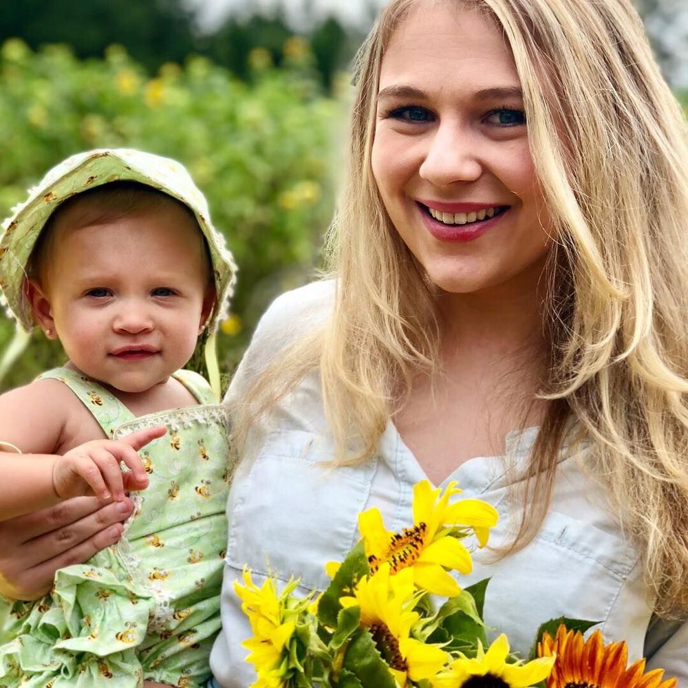 Meet your Posher, Suzanna